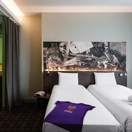Hotel Greet Confluence