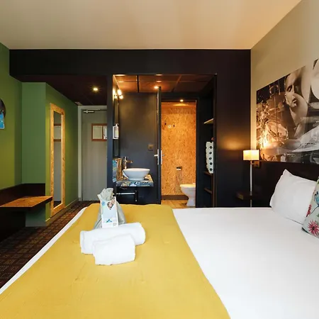 Greet Confluence Hotel 3*