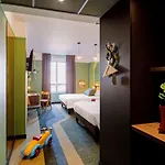 Greet Confluence Hotel 3*