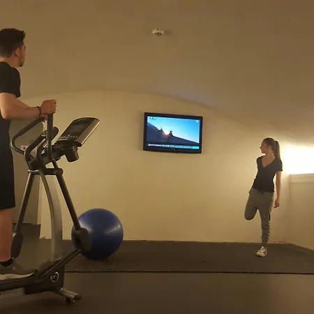 酒店 Greet Confluence 3*