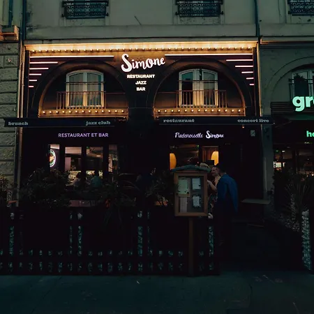 Hotel Greet Confluence Lyon