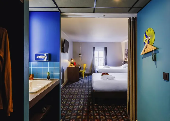 Otel Greet Confluence Lyon