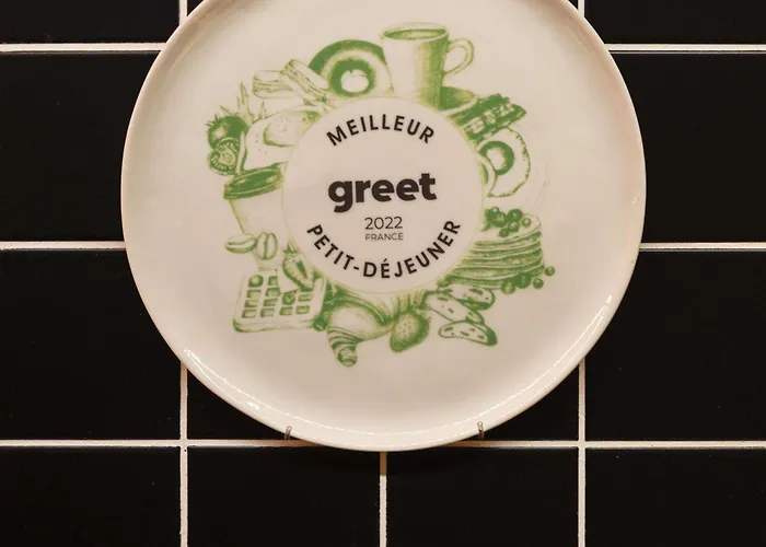 Greet Confluence Hotel 3*