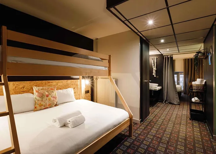 Greet Confluence Hotel 3*